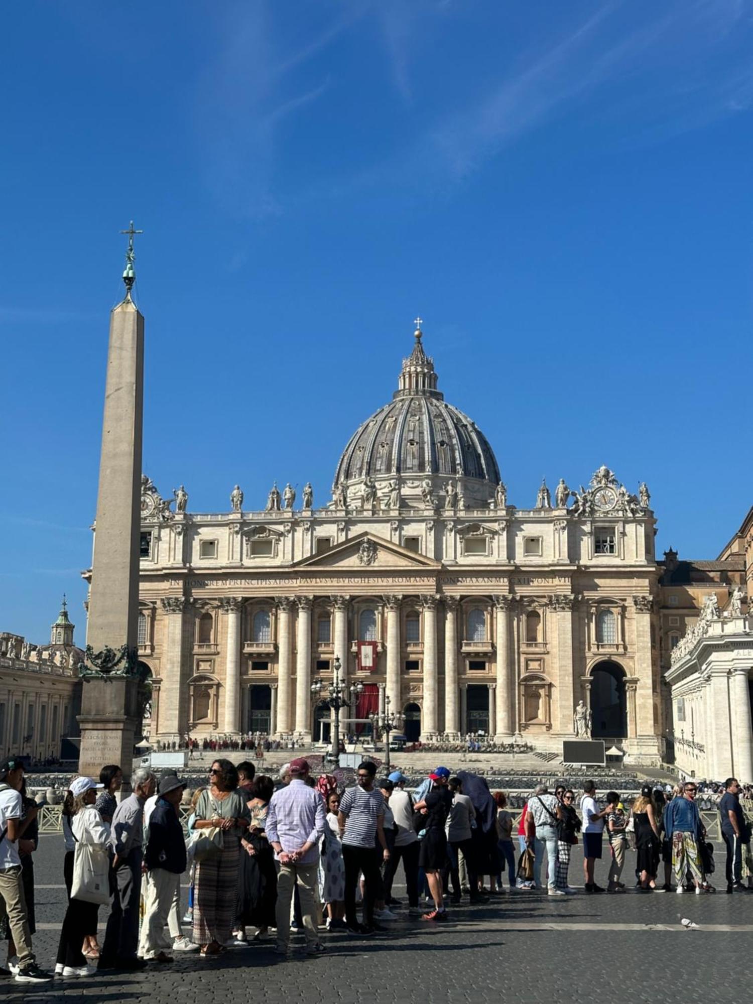 Ricettiva Risorgimento San Pietro E Musei Vaticani روما المظهر الخارجي الصورة